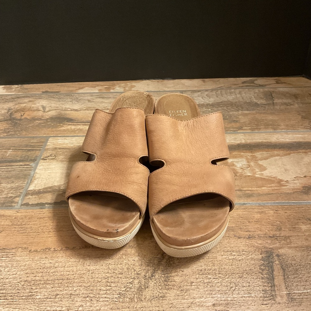 Preowned Eileen Fisher Grand Platform Suede Cut Out Sandals wms 8 in wheat - Picture 2 of 8